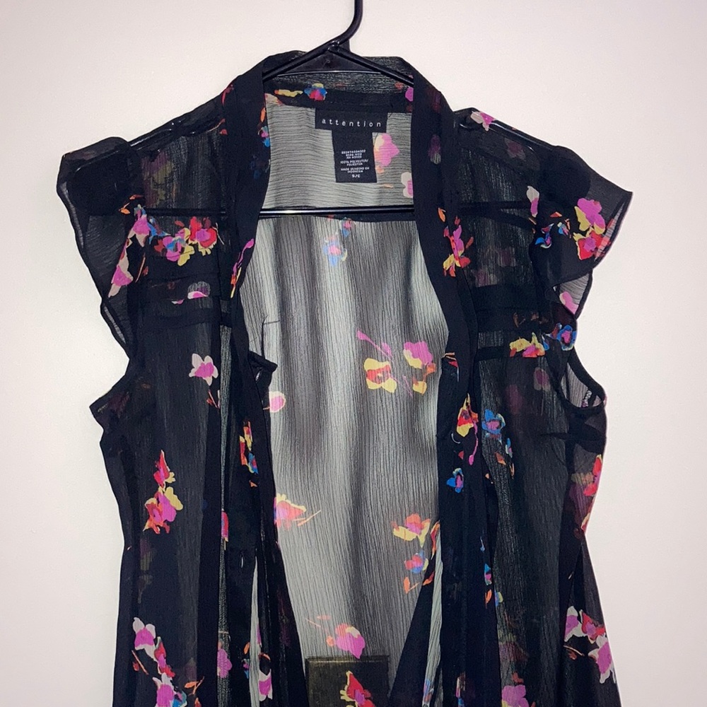 Floral black top